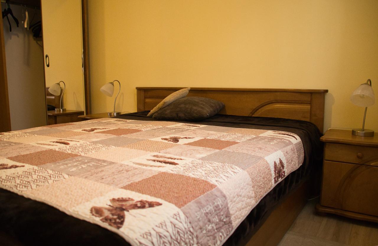 Bodo Park Apartment เฮวิซ ภายนอก รูปภาพ